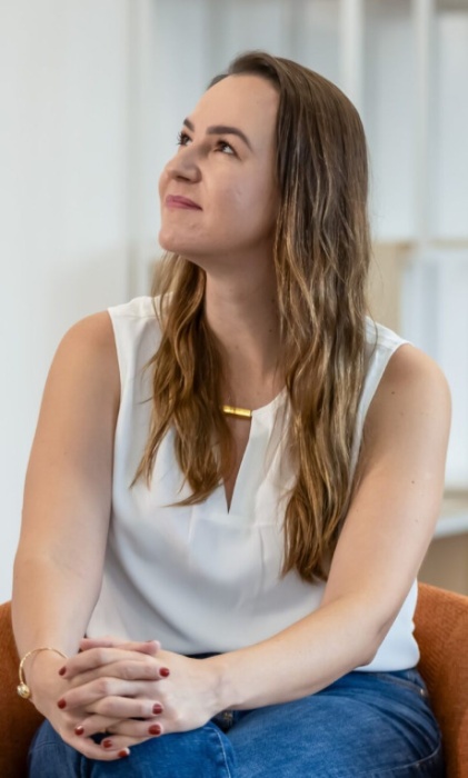 pessoa olhando para cima